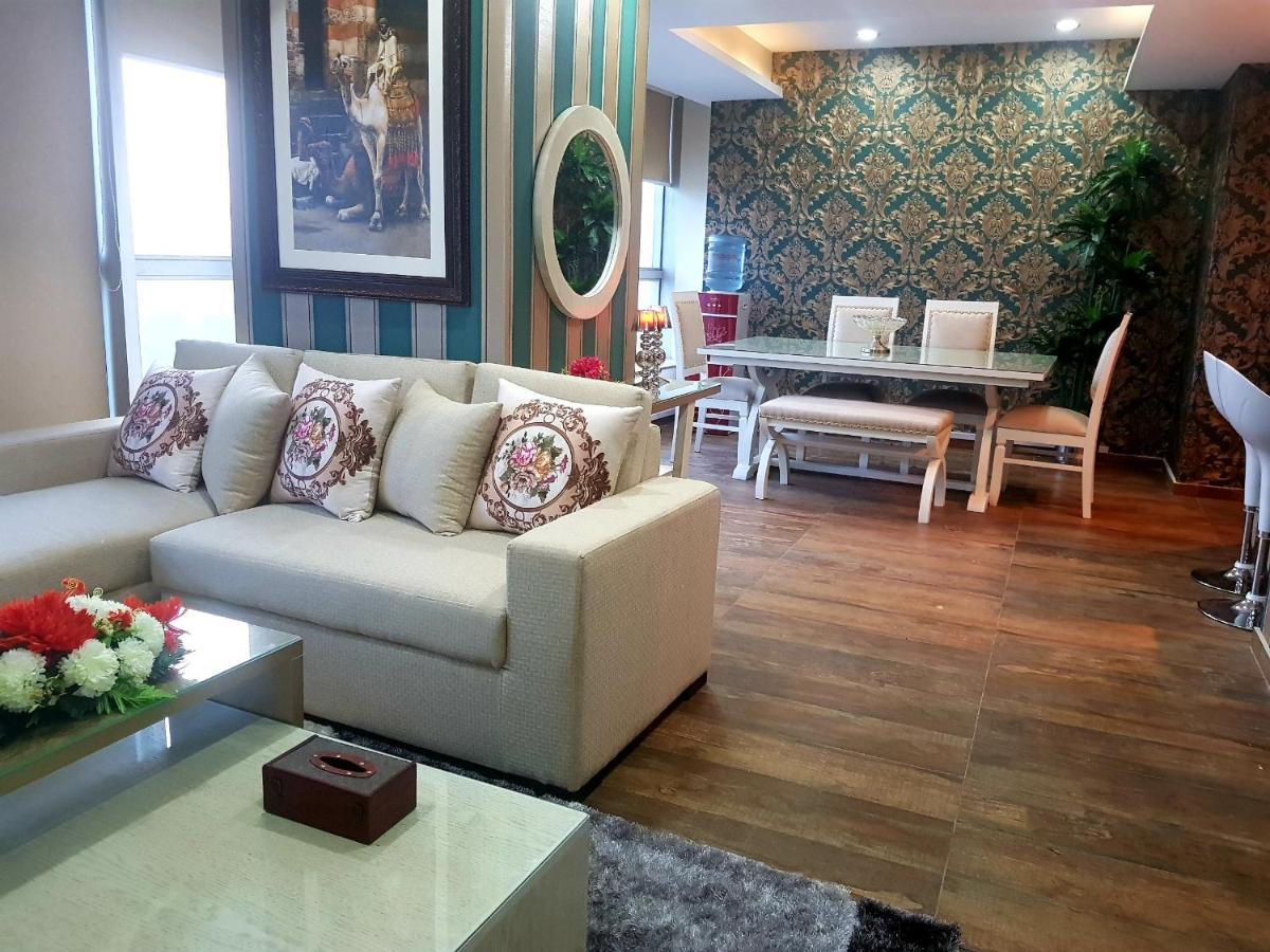 Royal Residencia Centaurus Apartment Islamabad Exterior photo
